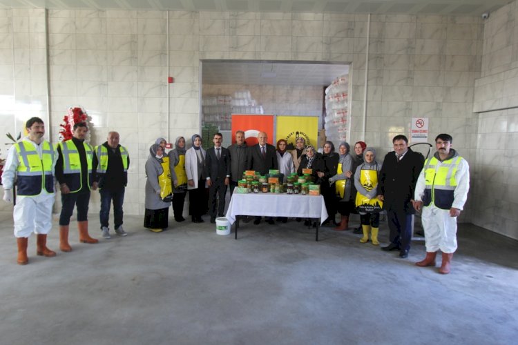 ByTat yöresel ürünler ve turşu fabrikası açıldı